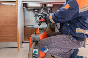 Derince Lavabo Tikali Boru Açma